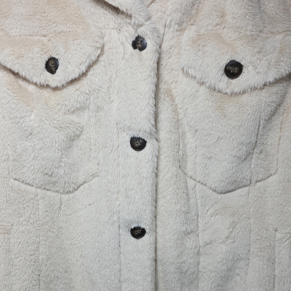 Ci Sono Cream Teddy Jacket - Picture 3 of 6